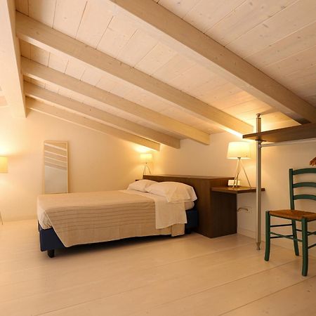 Le Querce Apartments Ronchi  Eksteriør bilde